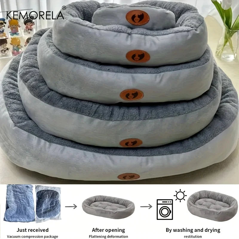 Plush Oval Pet Bed 🐾🛏️